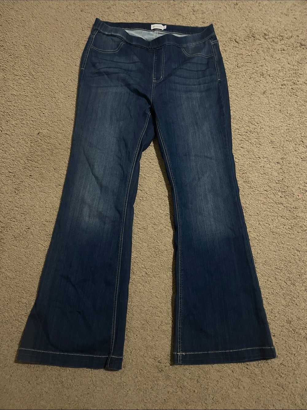 Dark Wash Women's Bootcut Jeans - Blue